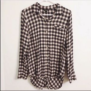 ❄️Lucky Buffalo Checkered Black White Long Flannel